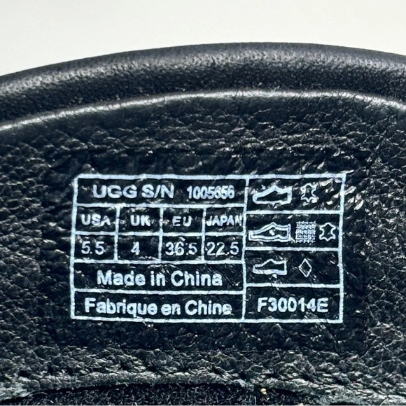 UGG Charlotte Black Leather Back Zip Stacked Heel Western Booties Size 5.5 - Picture 10 of 12